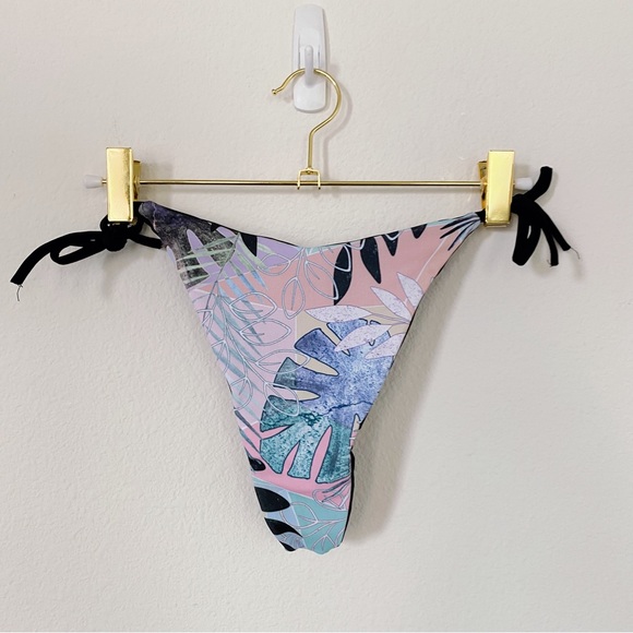 NWOT Karena Swimwear Bikini + Cover Up Set - Picture 4 of 7